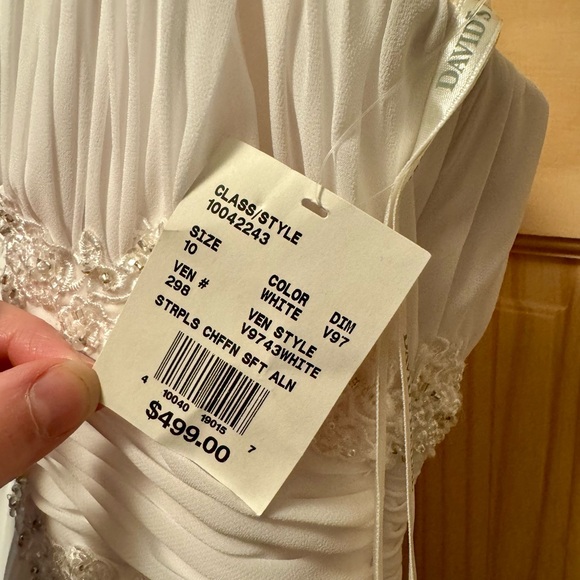 Spaghetti Strap Wedding Dress, New With Tags - Picture 8 of 13